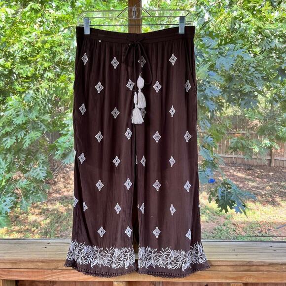 Sundance Women's Brown And White Printed Cropped Pull On Pants Size PS - Picture 1 of 7
